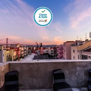 The Bridge Hostel Lizbona